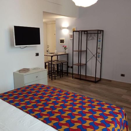 Cappuccini Express House Apartment ปอซซุออลี ภายนอก รูปภาพ