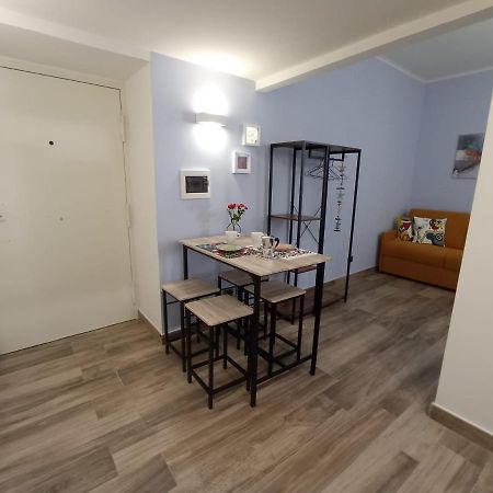 Cappuccini Express House Apartment ปอซซุออลี ภายนอก รูปภาพ