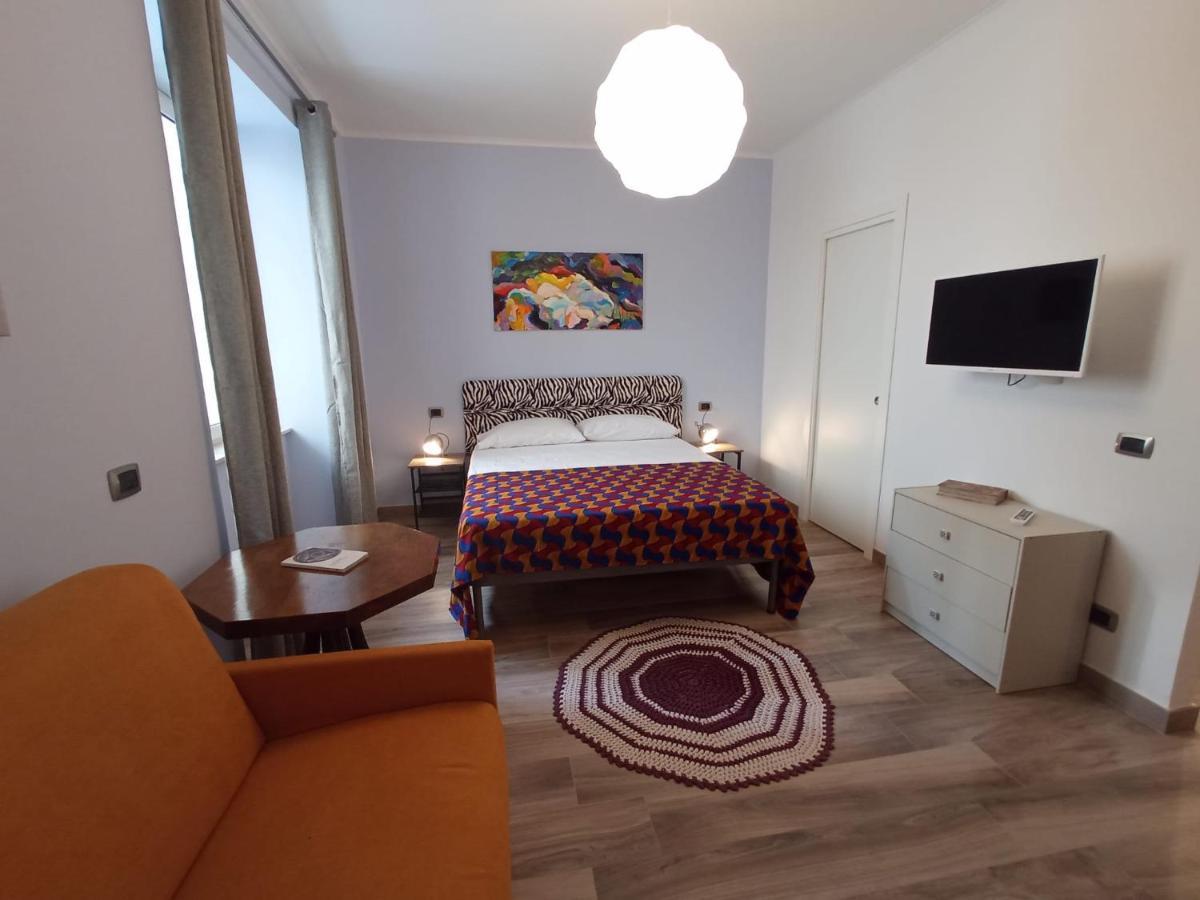 Cappuccini Express House Apartment ปอซซุออลี ภายนอก รูปภาพ